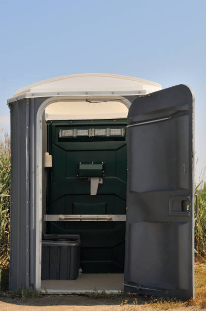Best Porta potty rental near me  in St Maries, ID