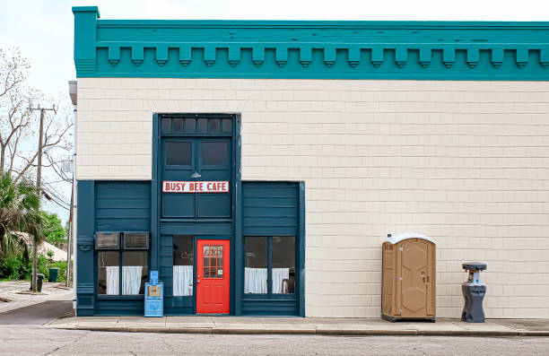 Best Porta potty delivery and setup  in St Maries, ID